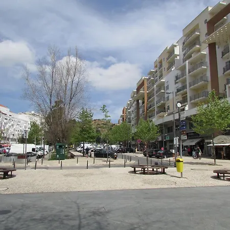 Between Beach And Downtown Apartament *